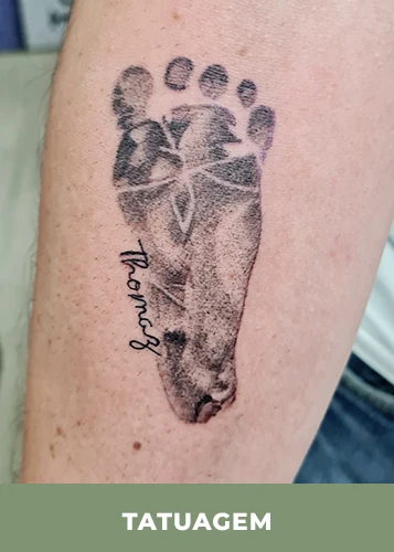 Serviços de tatuagem